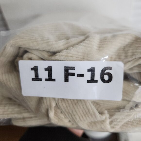 Haorun Corduroy Pants Mens Bootcut Size 38x27 Light Beige - Picture 13 of 13